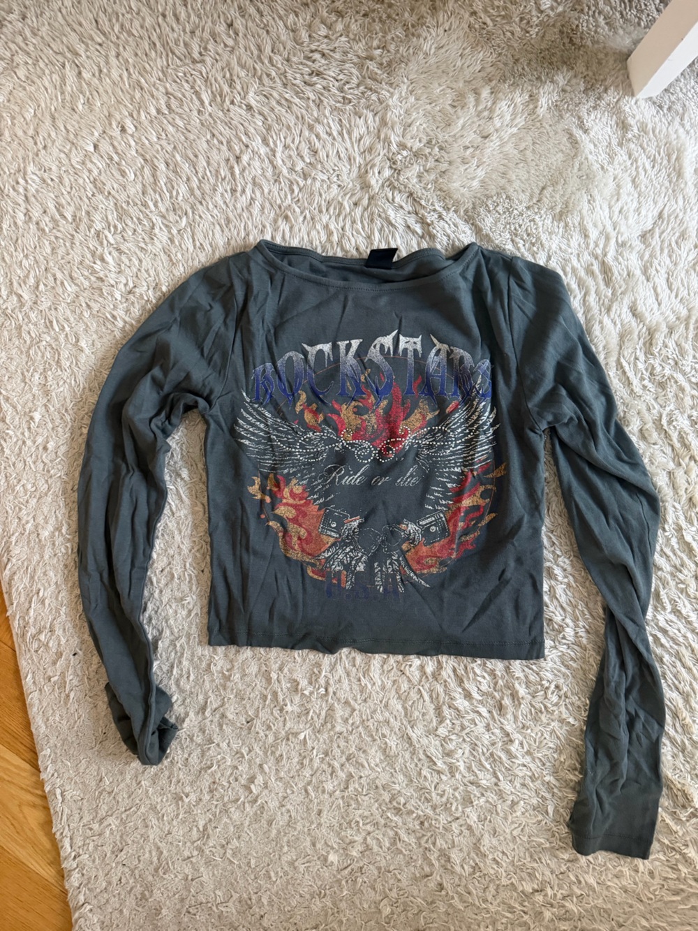 Vintage Graphic Long Sleeve Baby Tee from Barcelona